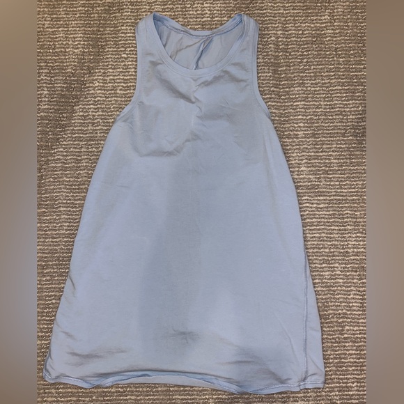 Lululemon tie back tank - Picture 1 of 4